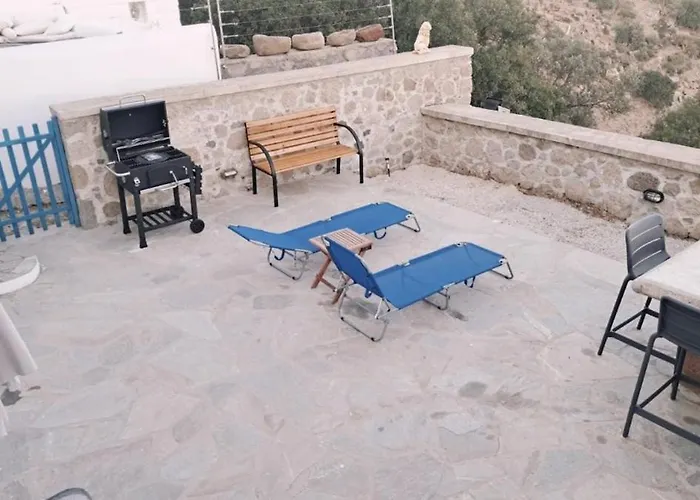 بيت للعطل Melitsaka *